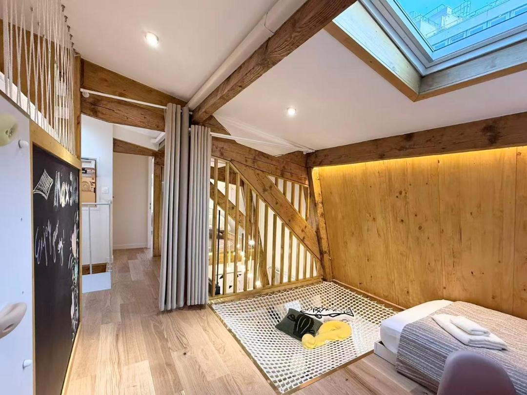 Architect Renovated Family Duplex 4 bedrooms Opéra Lafayette AC 9p CCTV in Common Areas 1