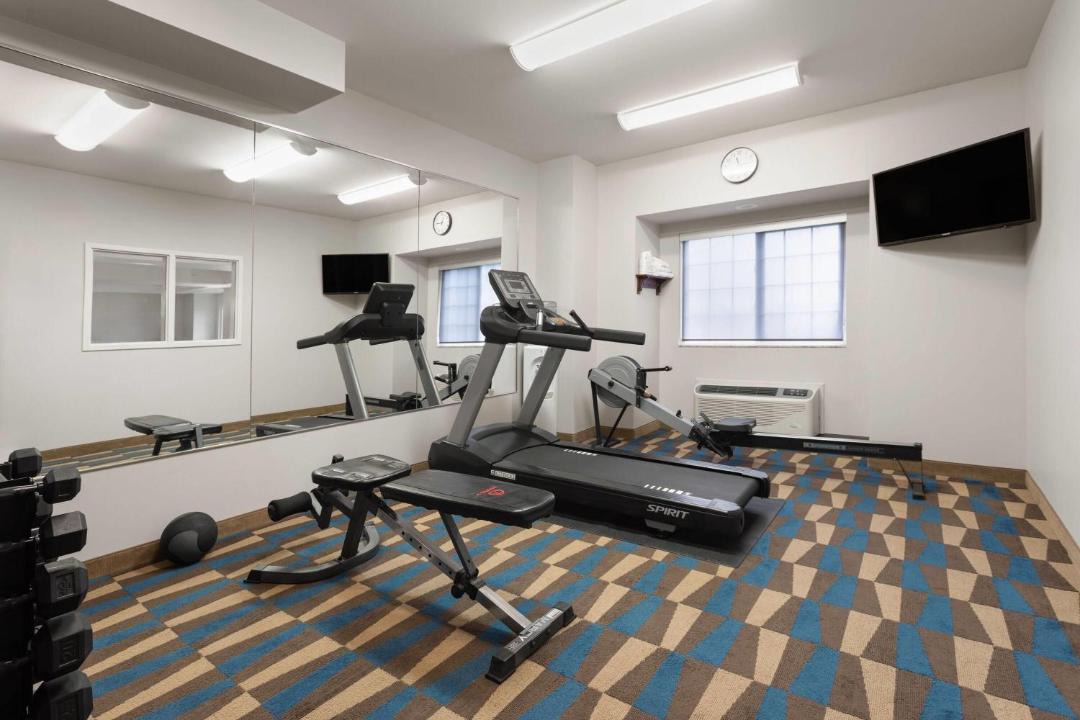 Microtel Inn & Suites Sault Ste. Marie 1