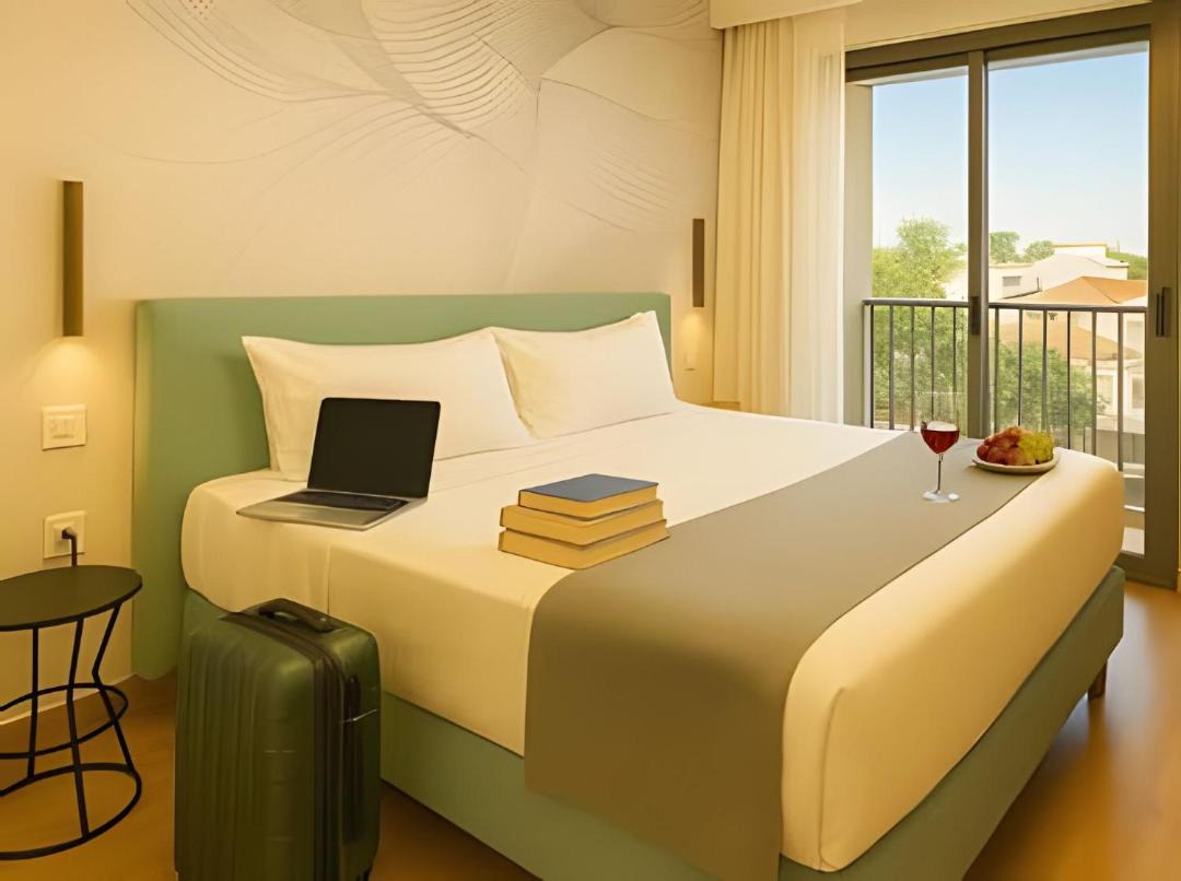 Studio Paulista 308 Rooftop Pool 1
