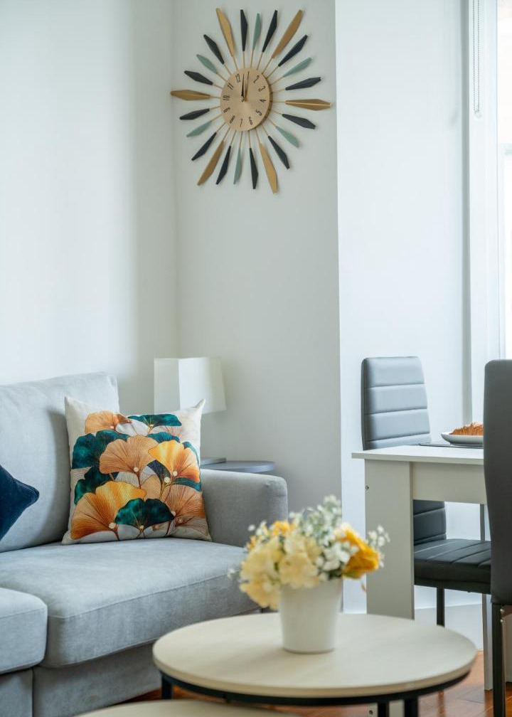 Comfy 2-Bed Flat Next to Clapham Junction 1