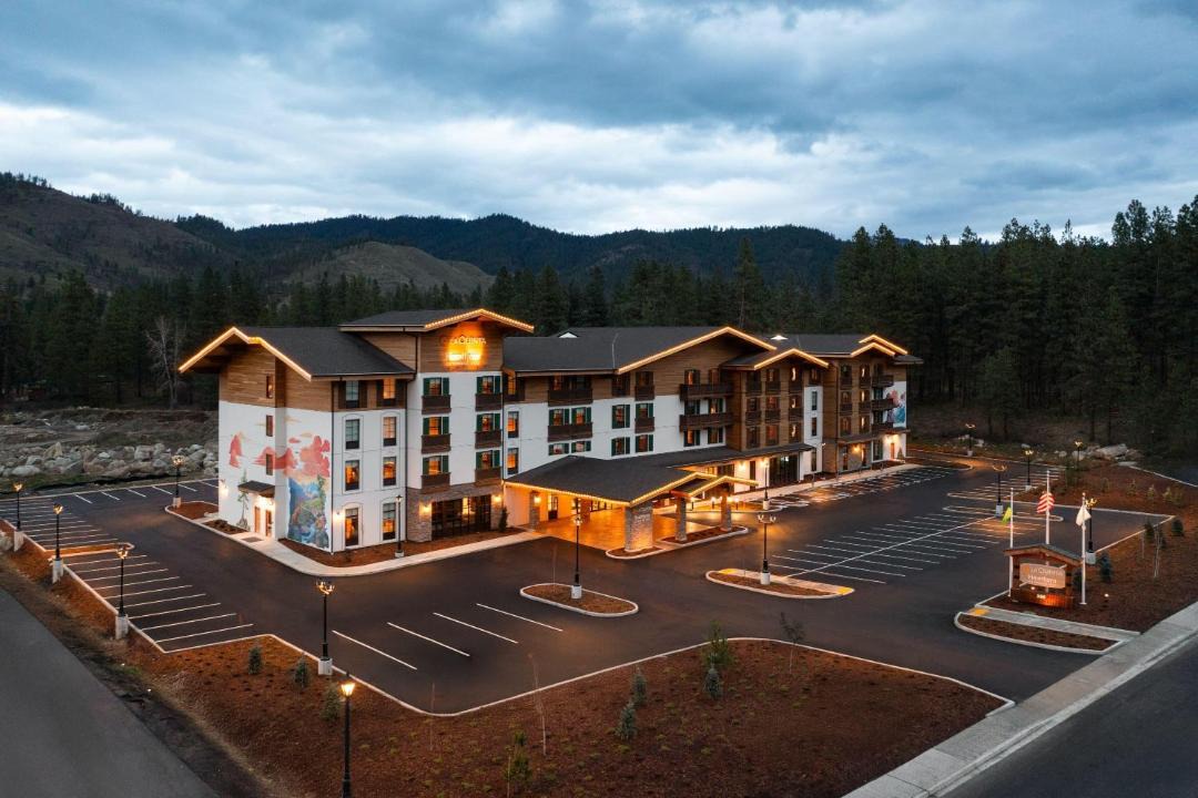 Hawthorn Extended Stay by Wyndham Leavenworth 1