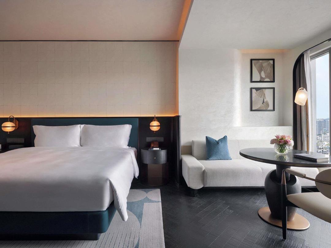 Sofitel Shanghai North Bund 1