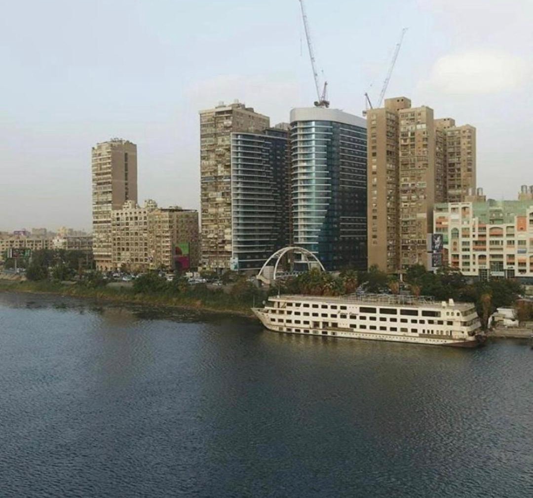 شقة فندقية فاخرة من ثلاث غرف نوم بإطلالة على نهر النيل 1