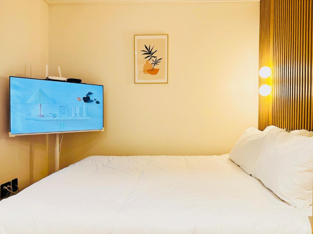Hotel Daun Guri 1