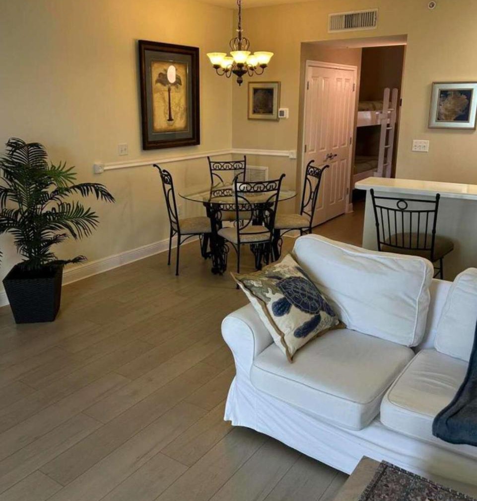 Spacious gulf front condo near beaches and shopping 1