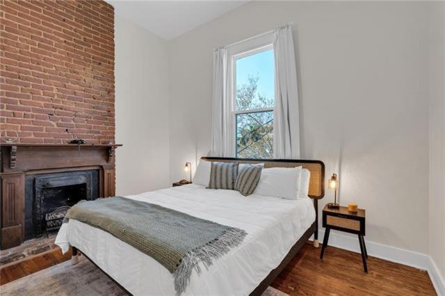 Prytania Pearl - 3 Bedroom 2 Bathroom Home 1