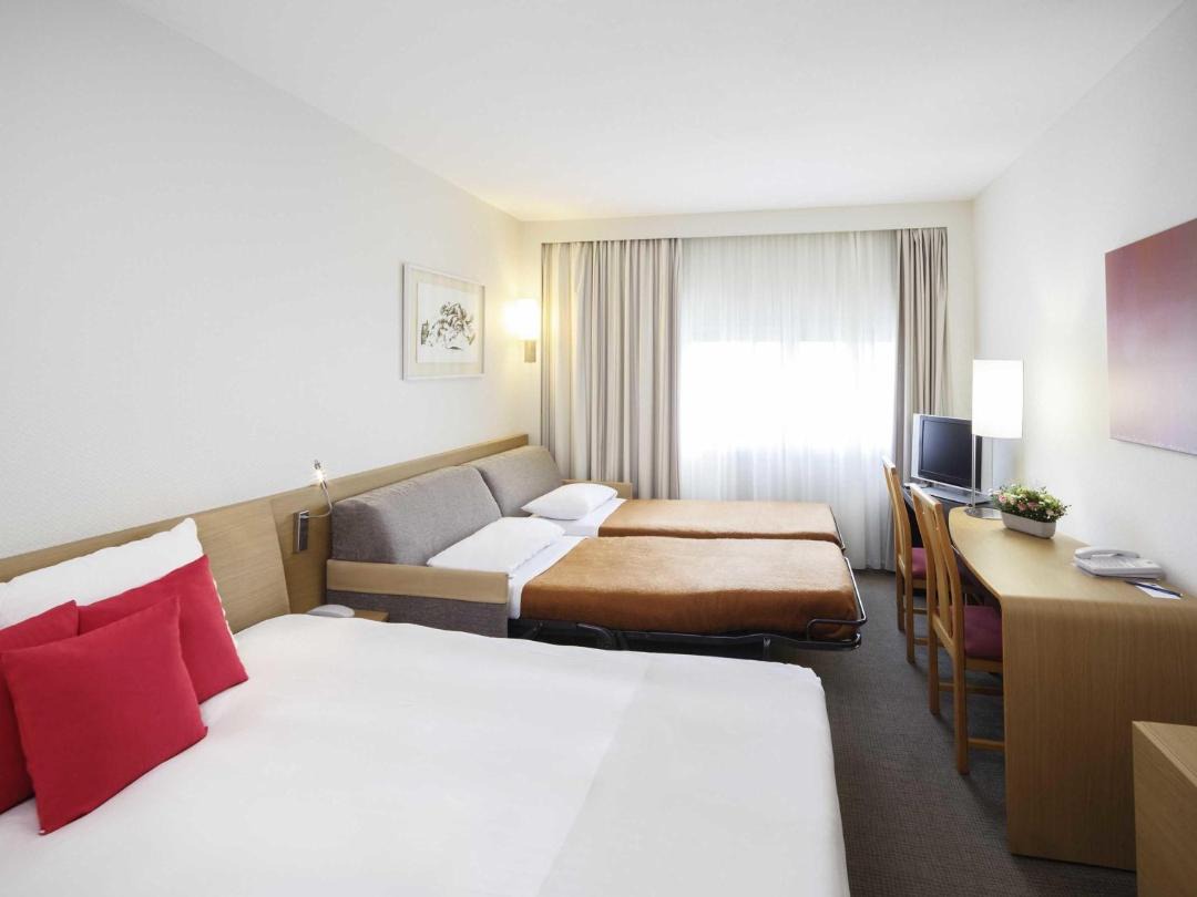 Novotel London Paddington 1