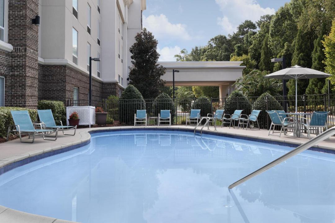 Hampton Inn & Suites Huntersville 1