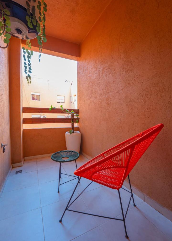 Gueliz Central Apartment with Pool and Parking 1