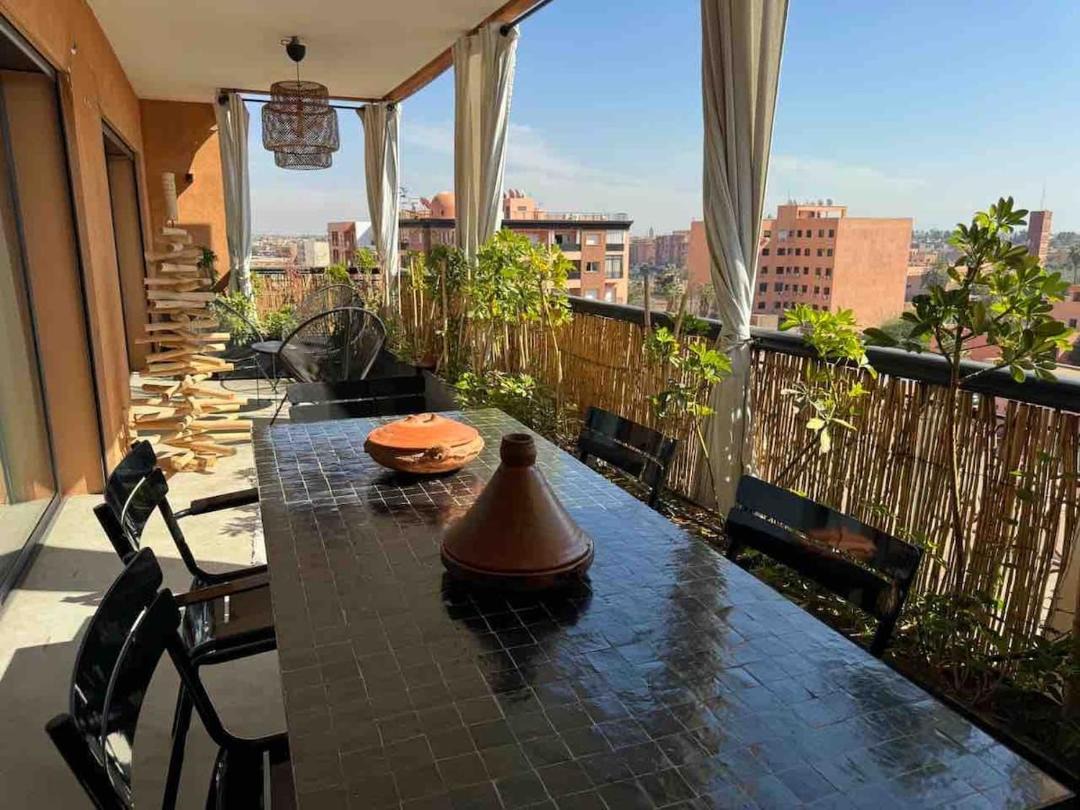 Exceptional duplex apartment in Guéliz with Jacuzzi 1