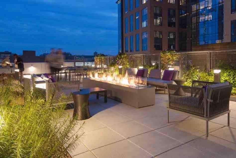 Luxury 2BR Apt in Boston Pool Gym 1