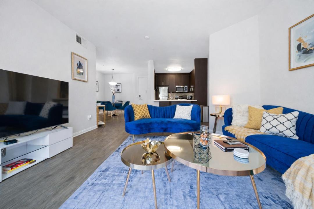 Venice Marina Pool and Spa Luxury Condo 1