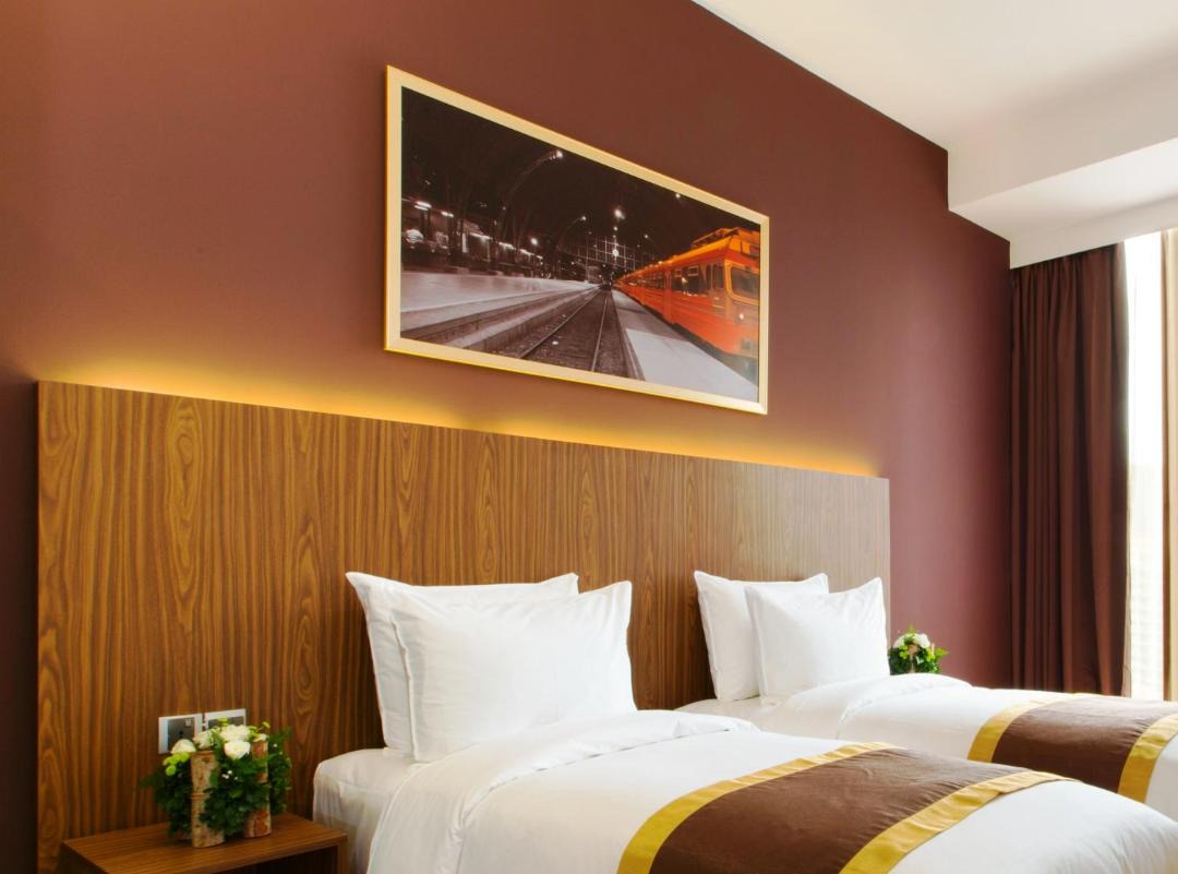 Bay Hotel Ho Chi Minh 1