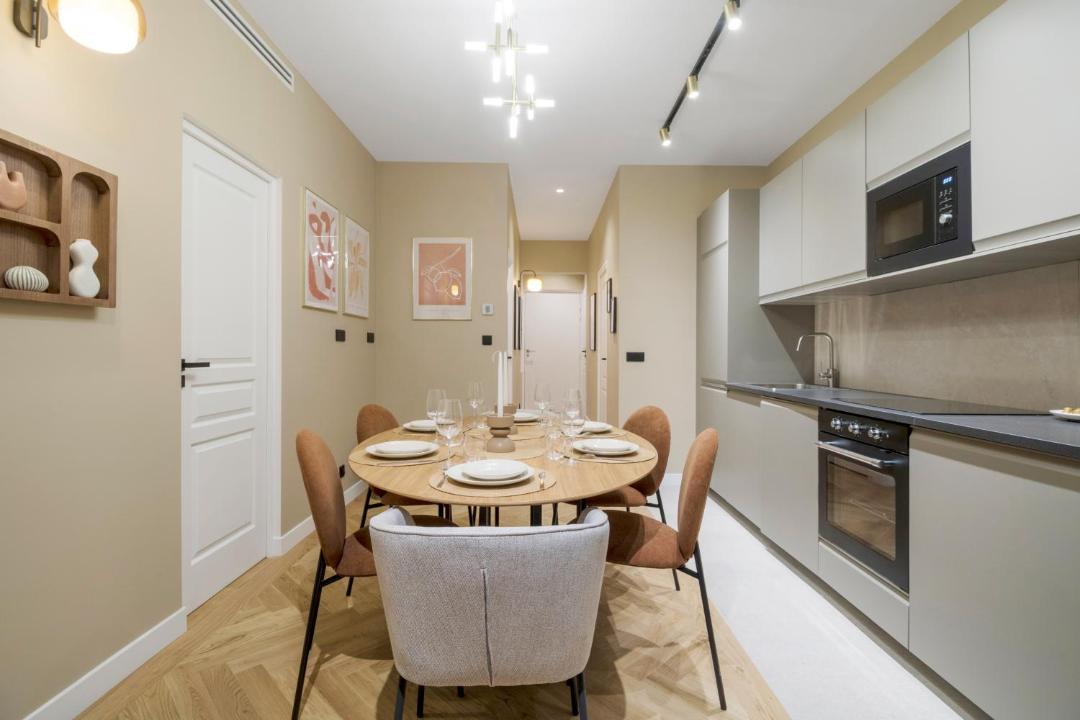 Elegant 3-room air-conditioned apartment in the heart of Le Marais 1