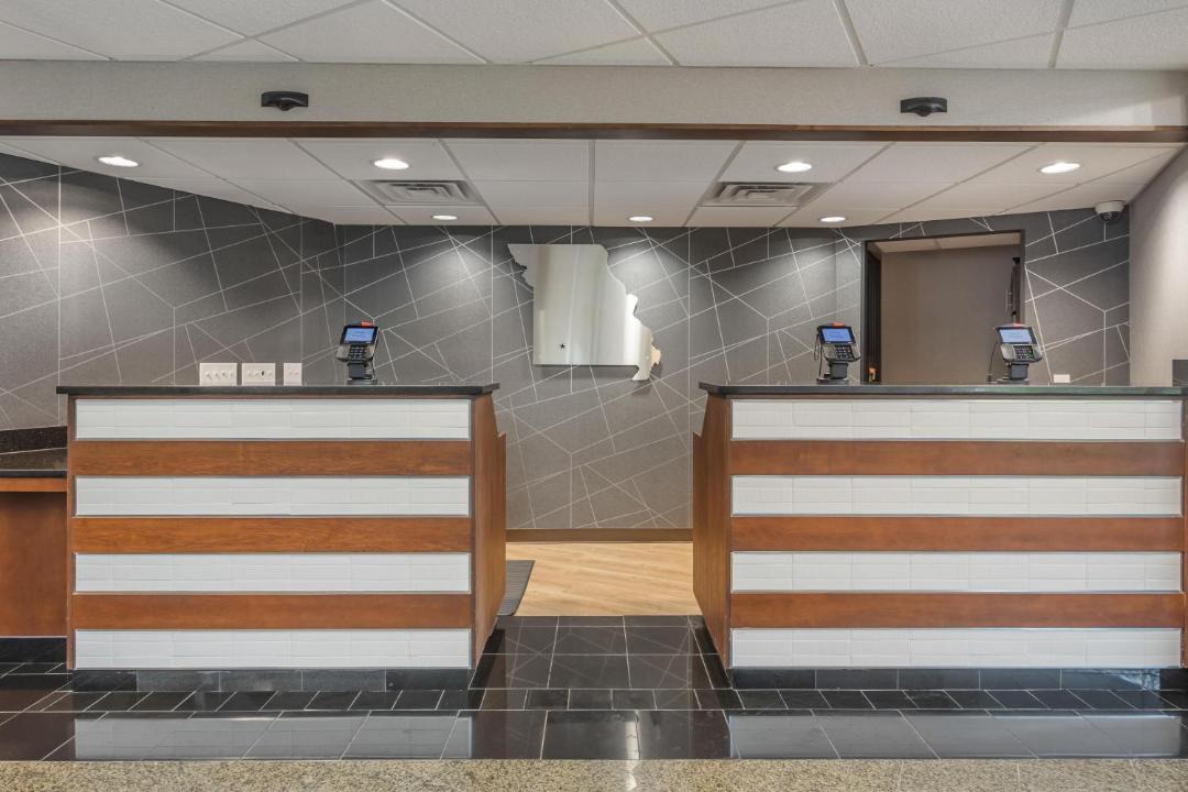 Drury Inn & Suites Springfield MO 1