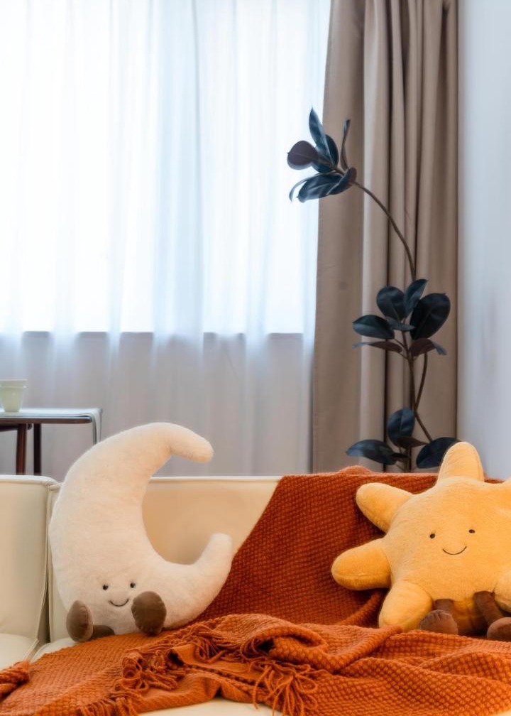 Sunny Abode-Bund view apartment 300m from Yu Garden Modern luxury 3-bedroom, 2-bathroom residence 1
