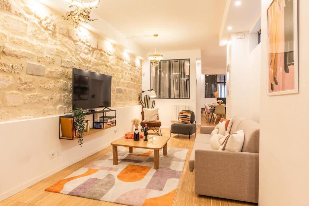 ParisConciergerie - Duplex for 12 with Cinema, 4BR 1