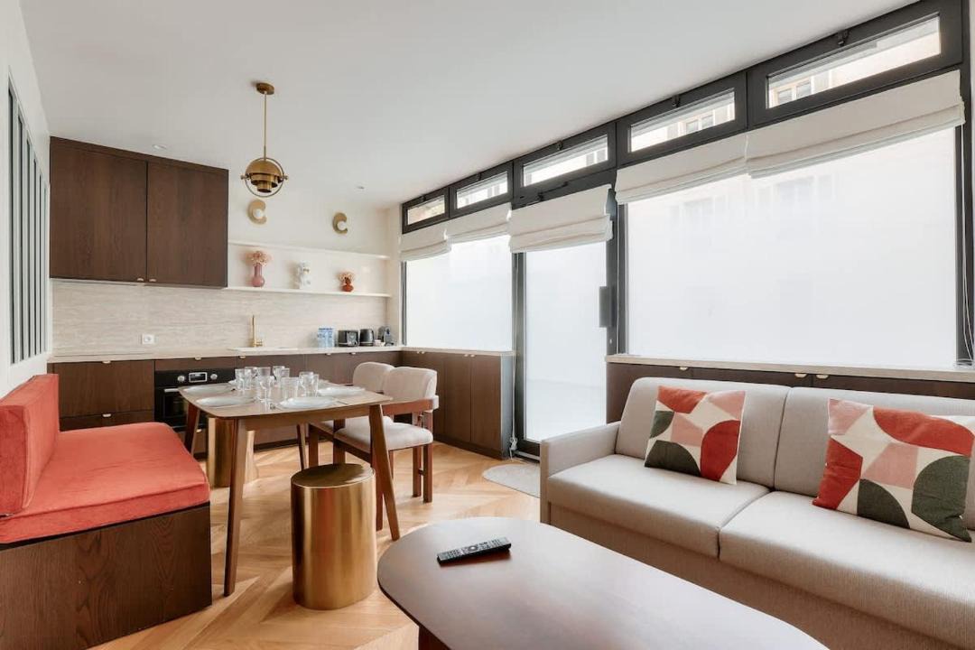 Sublime duplex avec salle de cinéma 1