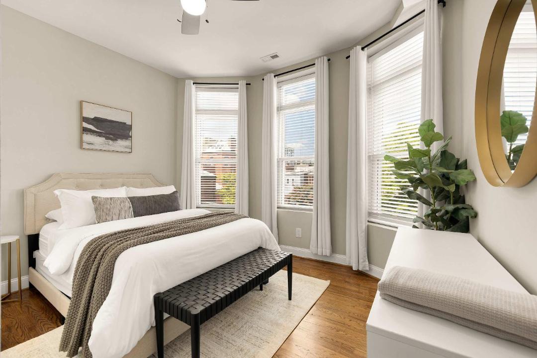 Luxury 3BR with Parking in Heart of DC - Steps to Metro 1