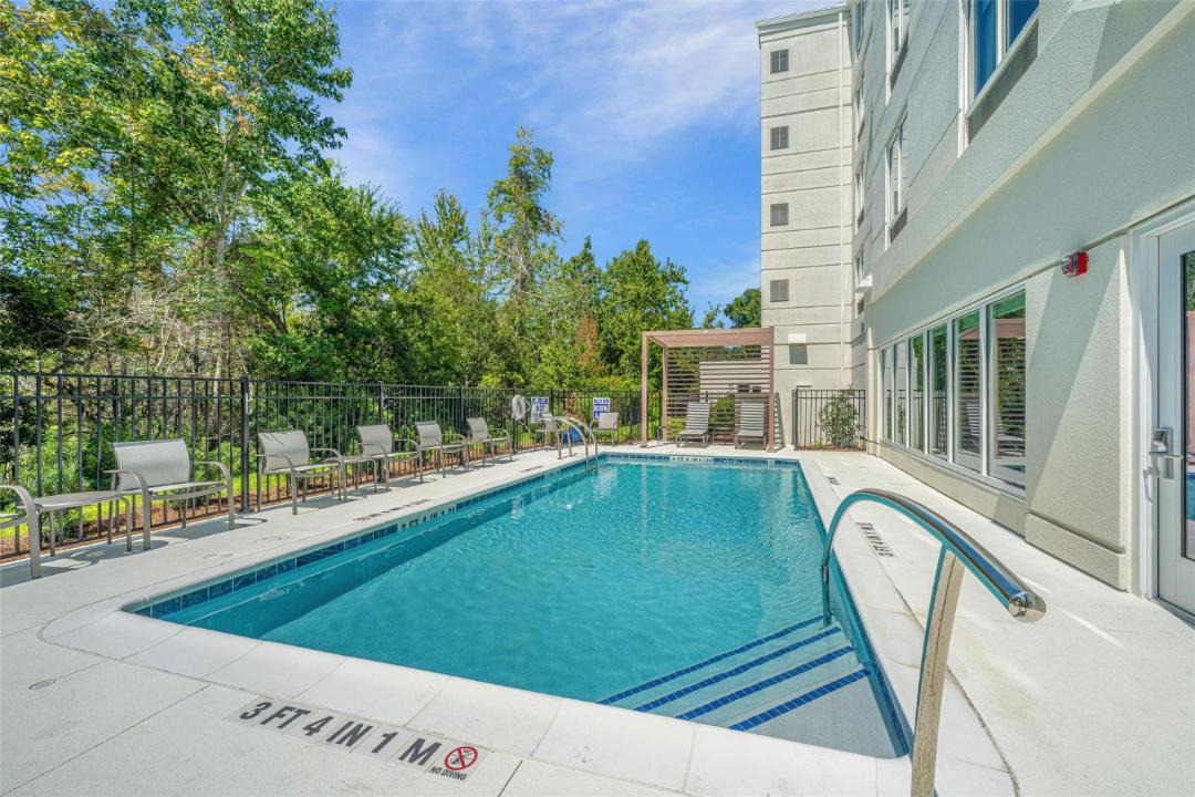 Hilton Garden Inn Charleston Airport 1