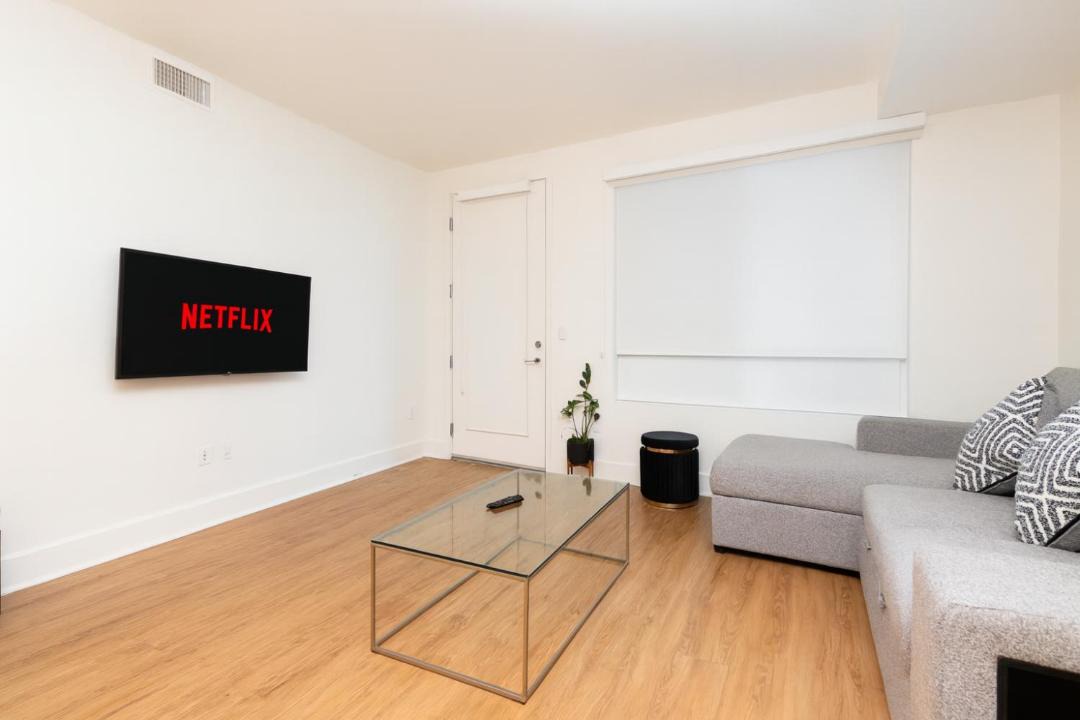 The Modern Suite Residences 1