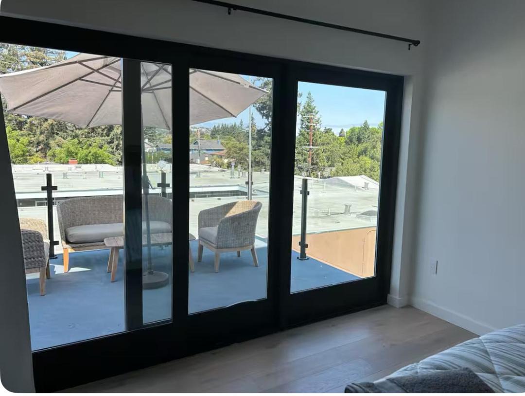 Woodside Condos unit 914 1