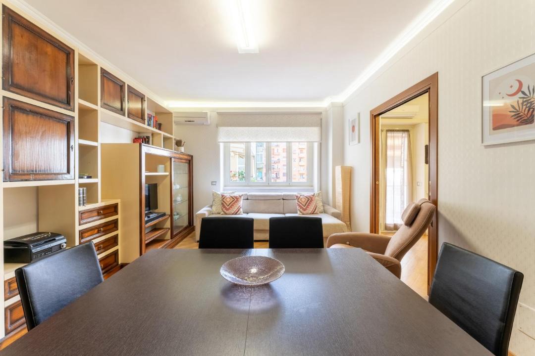 Furio Family Flat, A Few Steps from Metro A Stop 1