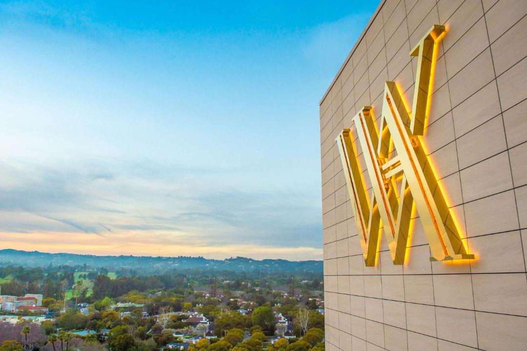 Waldorf Astoria Beverly Hills 1