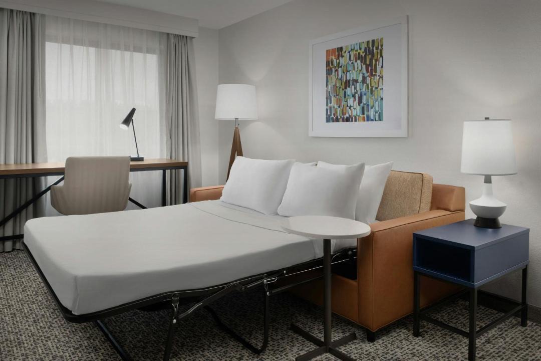 Residence Inn Seattle Bellevue Downtown 1