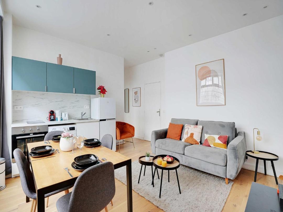 Apartment in Bastille with 1 room 1