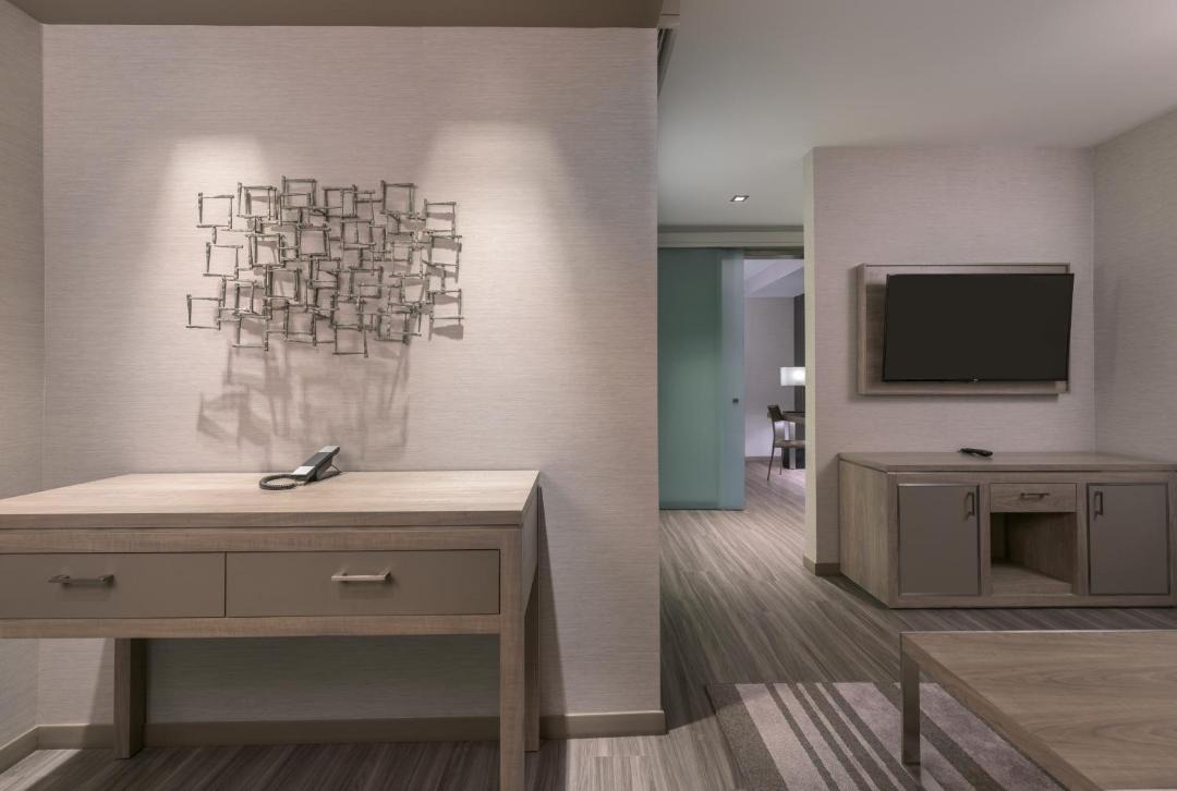 AC Hotel by Marriott Boston Cambridge 1