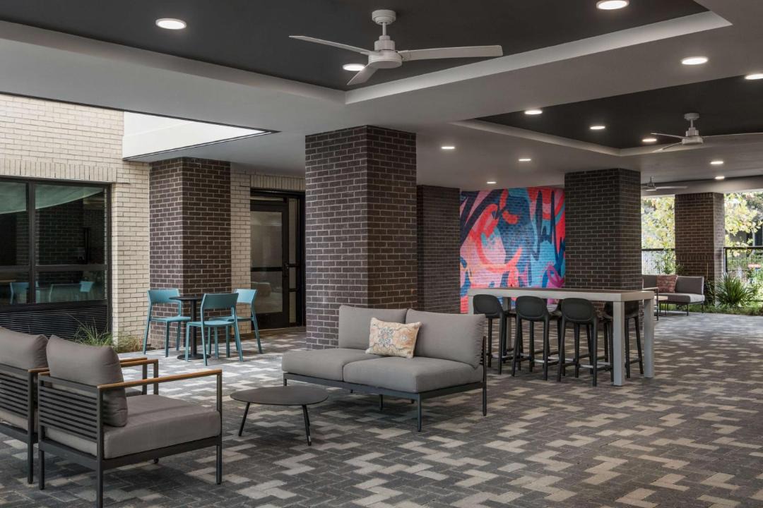 Home2 Suites By Hilton Austin Downtown East Side 1