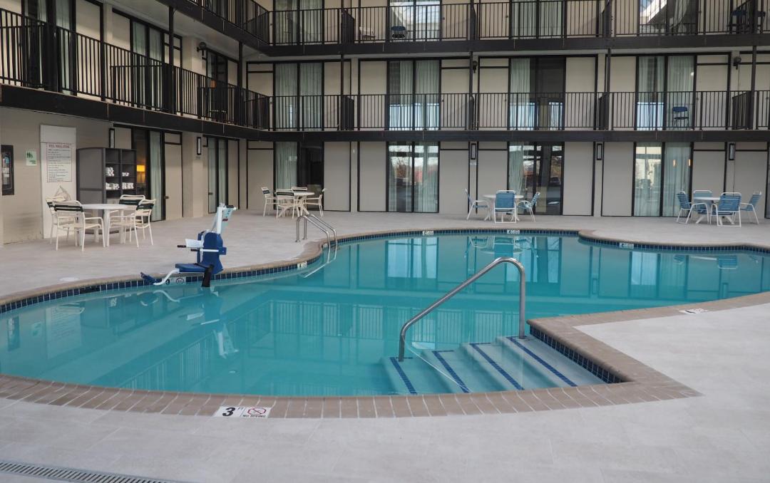 Holiday Inn Harrisburg I-81 Hershey Area by IHG 1