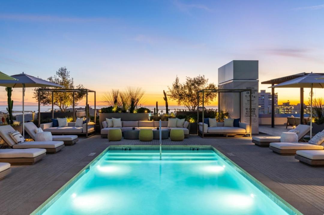 The Sapphire Nest - Spectacular Rooftop Amenities Ocean views 2BR 1