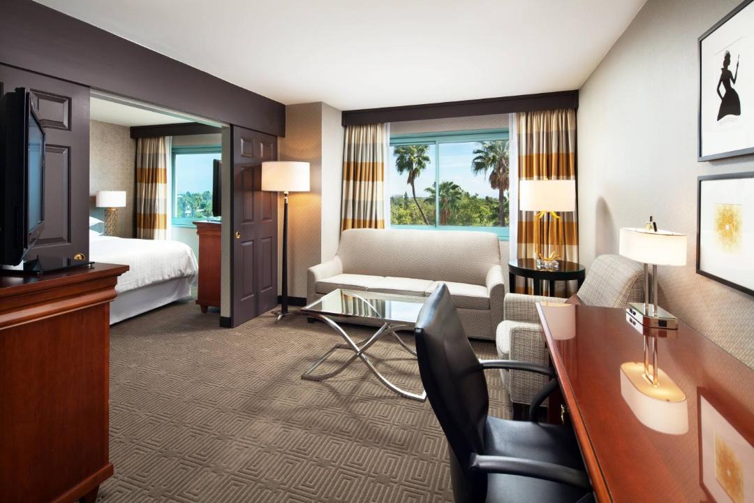 Sheraton Fairplex Suites & Conference Center 1