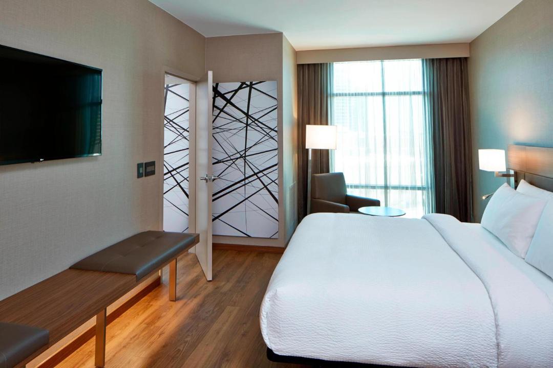 AC Hotel by Marriott Atlanta Buckhead at Phipps Plaza 1