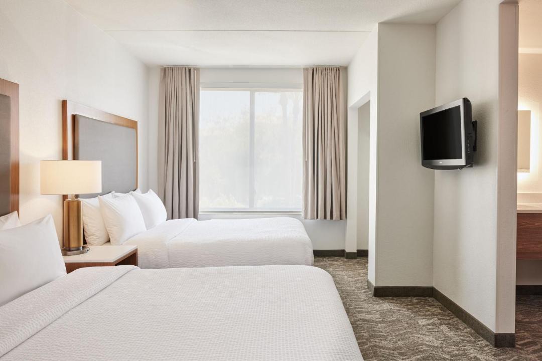 SpringHill Suites Phoenix Downtown 1