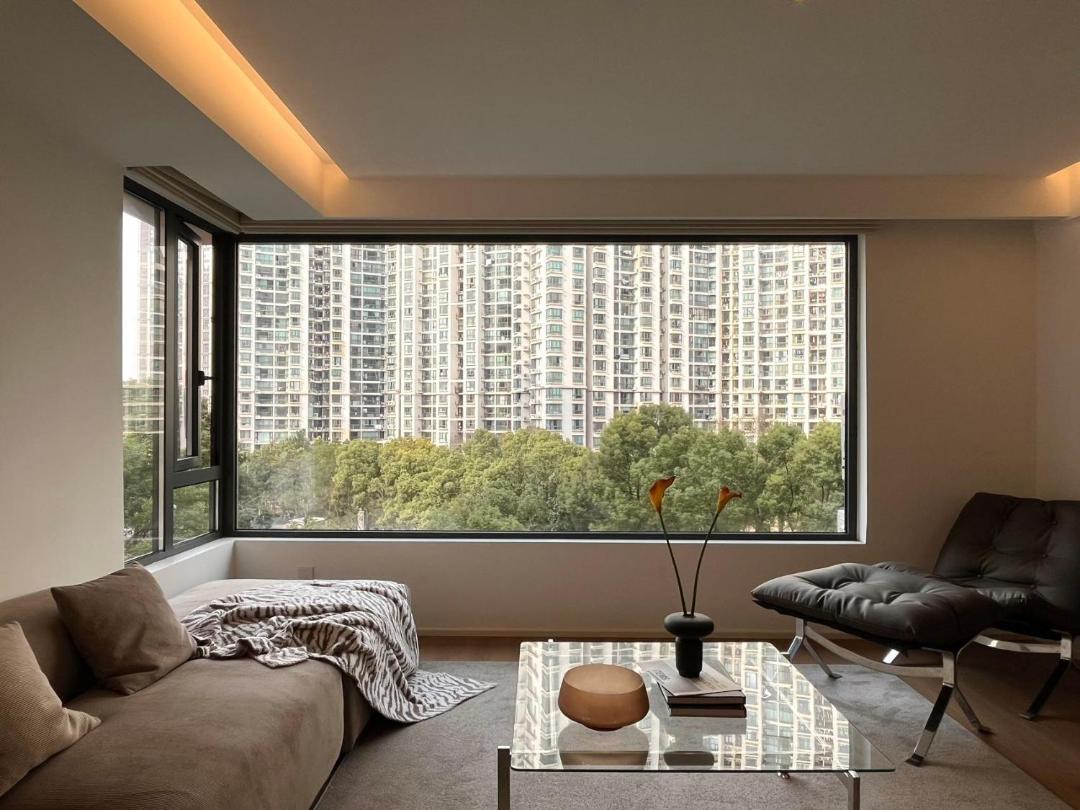 Sunny Abode 中远A 2Bedroom river view near Suzhou River 1