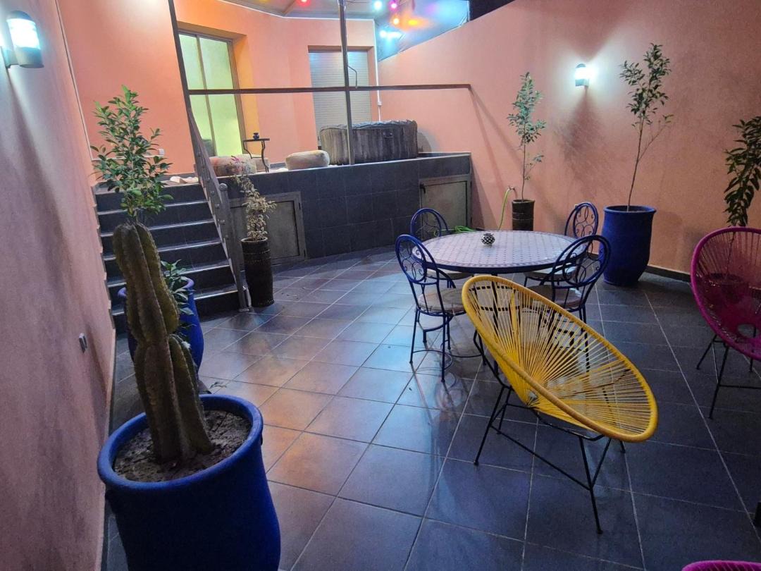 El Méhénni Guéliz JACUZZI 6 Personnes Terrasse Privative 1
