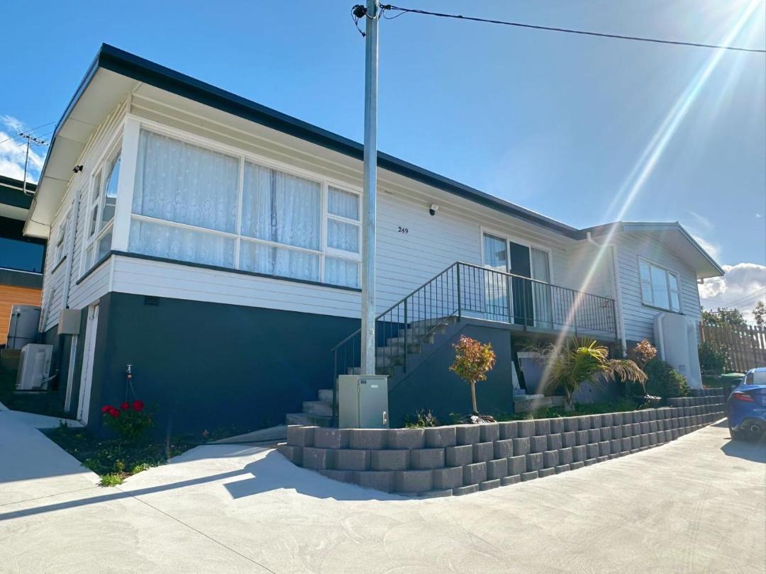 All-Seasons Comfort - Close to CBD & Air port 1