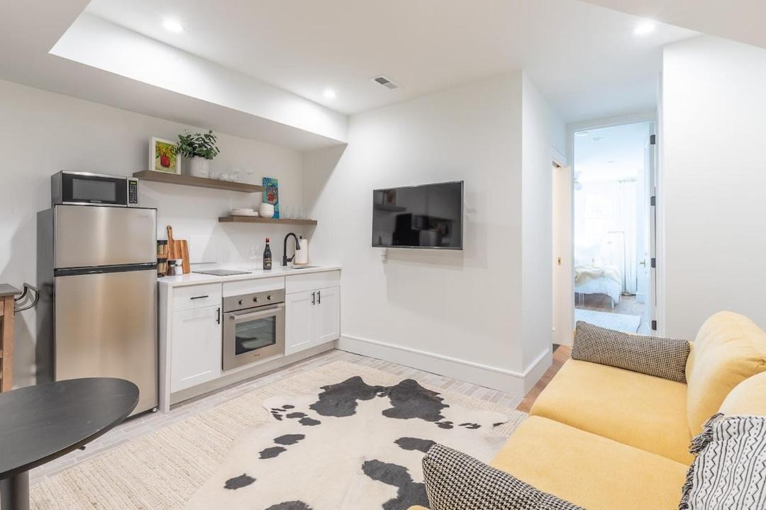 Luxury DuPont Apartment in the heart of DC 1