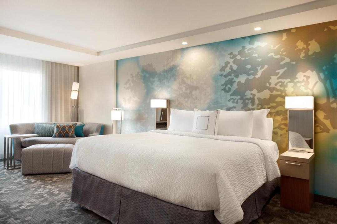 Courtyard by Marriott Boston Dedham/Westwood 1