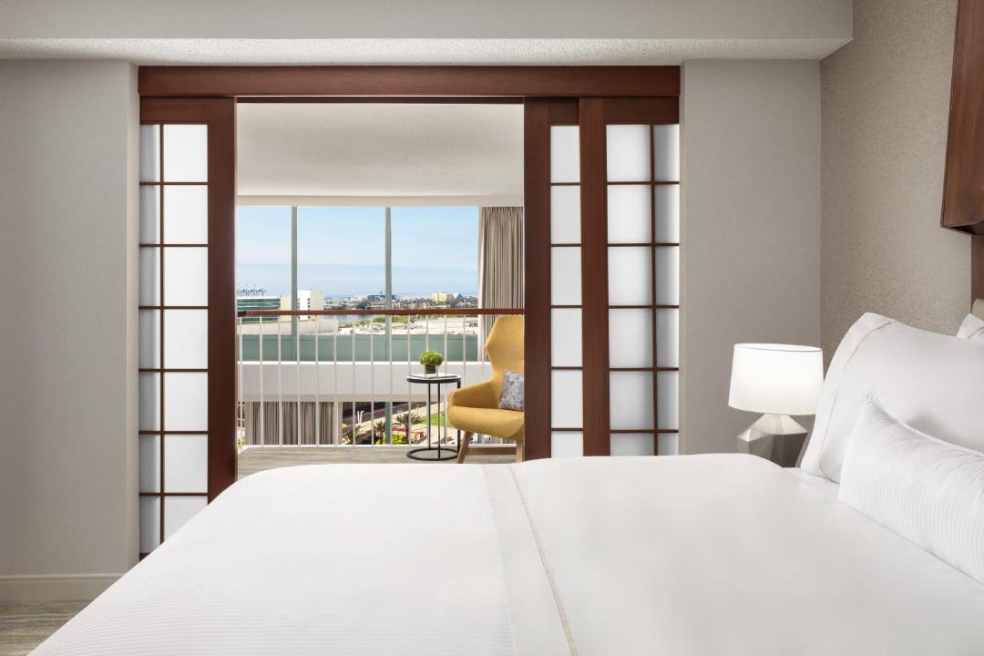 The Westin Long Beach 1
