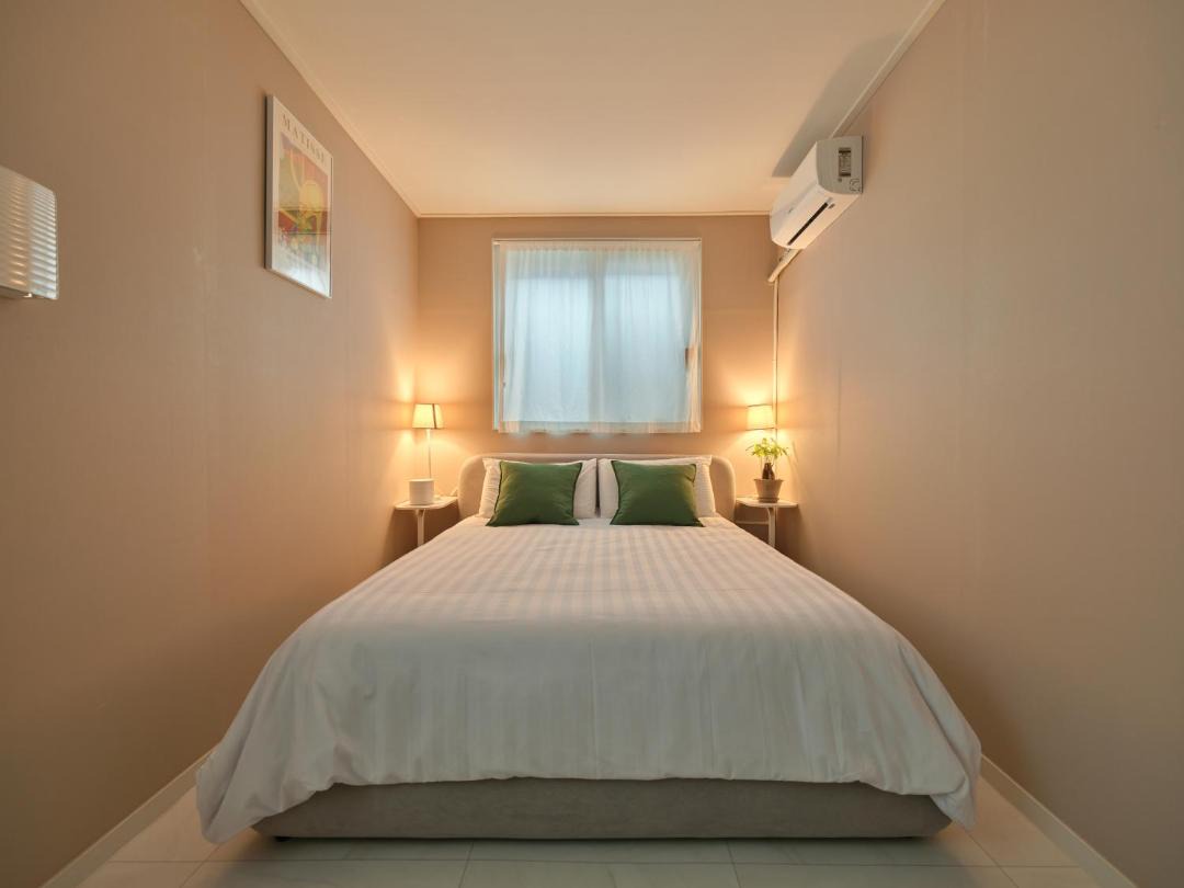 Cozy Private House near Gyeongbokgung Entire Home , StayOgoo 1