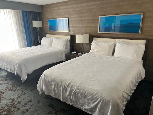 Holiday Inn - Mississauga Toronto West by IHG 1