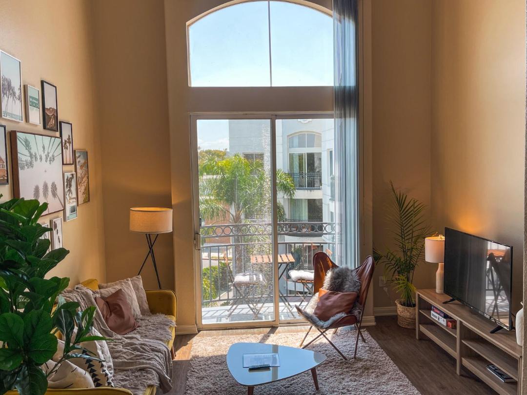 Sunny 1BDR centrally located in Marina del Rey 1