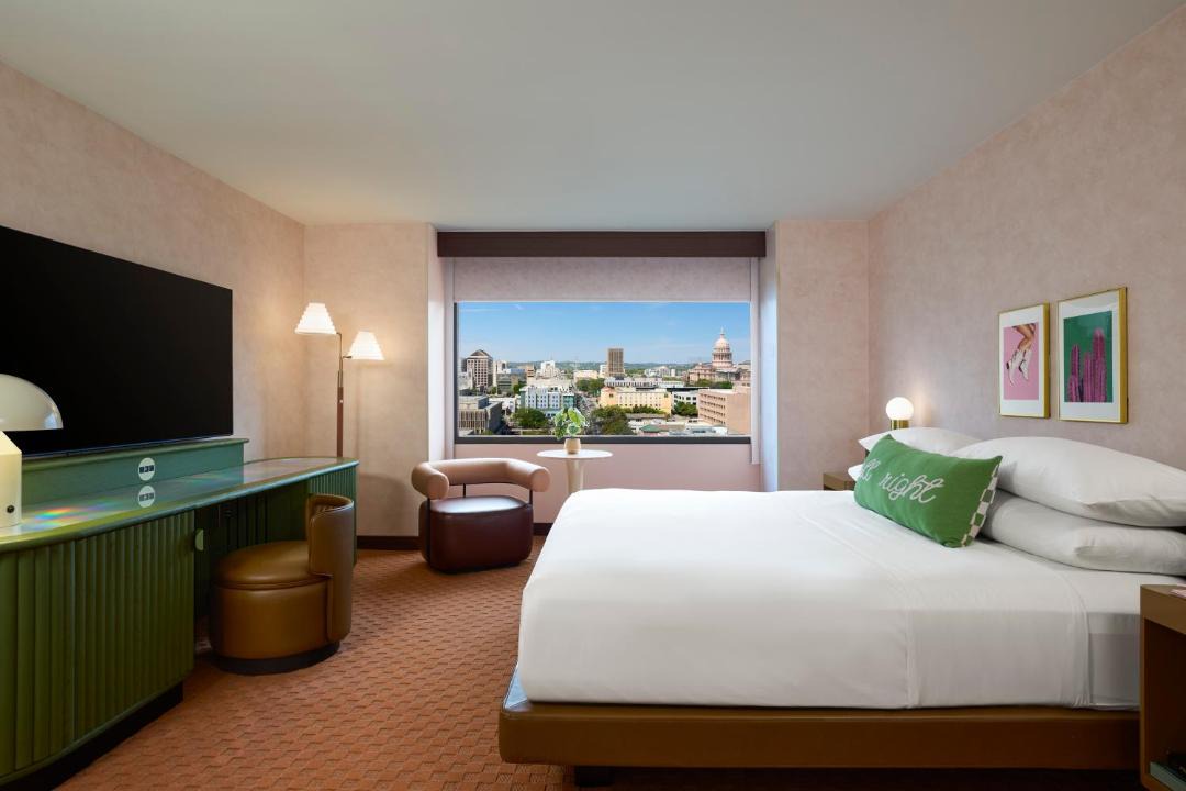 Renaissance Austin Downtown Hotel 1