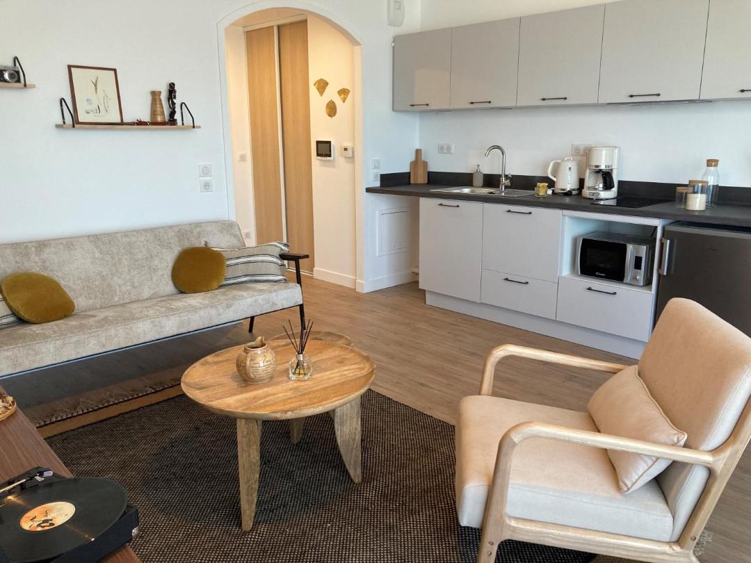 RESIDENCE SERVICES MONTANA Paris Clichy 1
