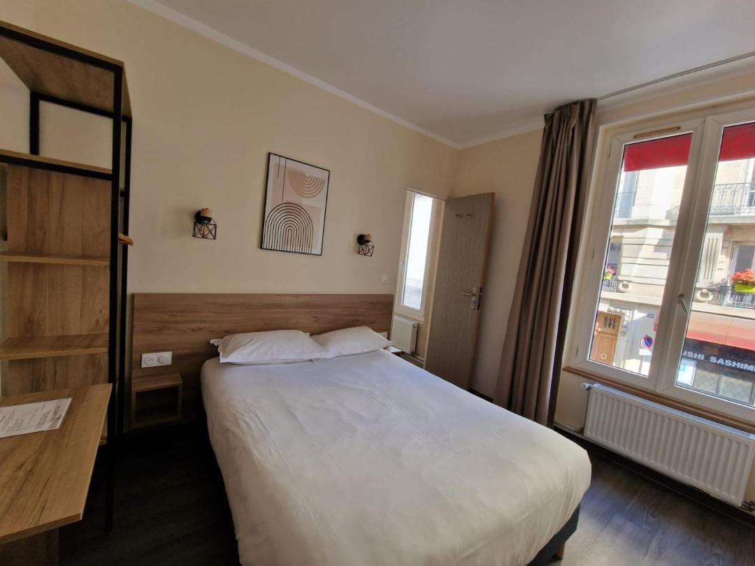 Hôtel D'Anjou 1