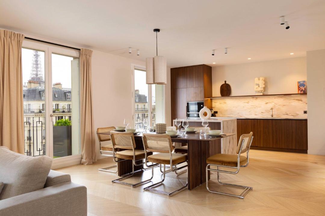 Spacious apartment - 3BR-8P - Eiffel Tower 1